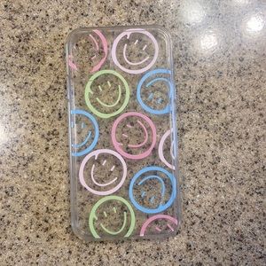 iPhone 11 smiley face phone case! Great condition!